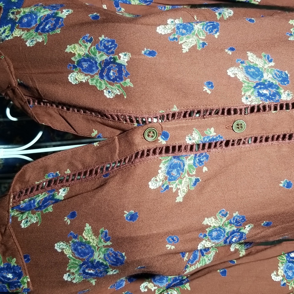 Women's Back In The Saddle button down shirt. Size medium. NWOT - Picture 3 of 7